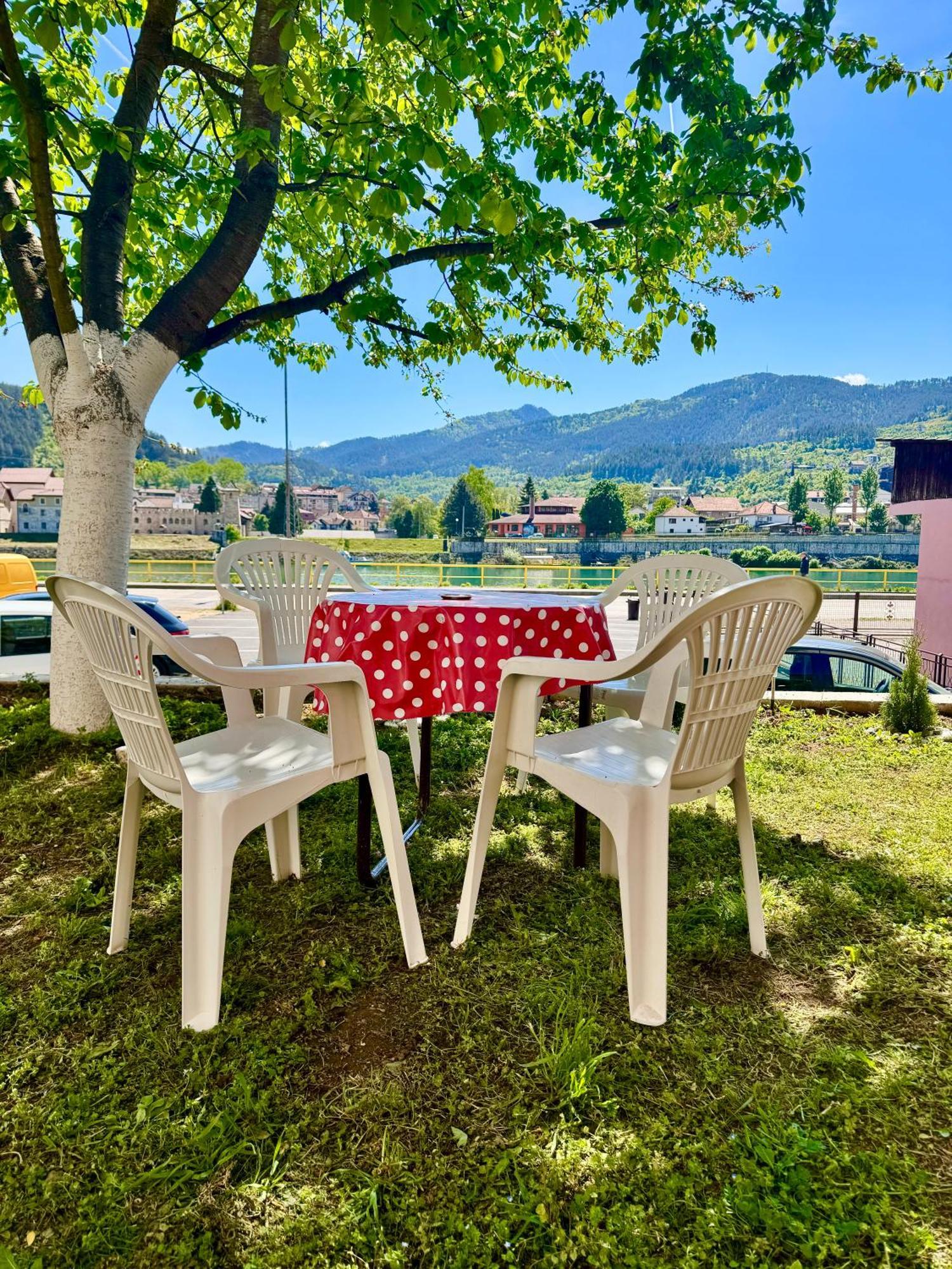 Apartman Lola Visegrad Bagian luar foto